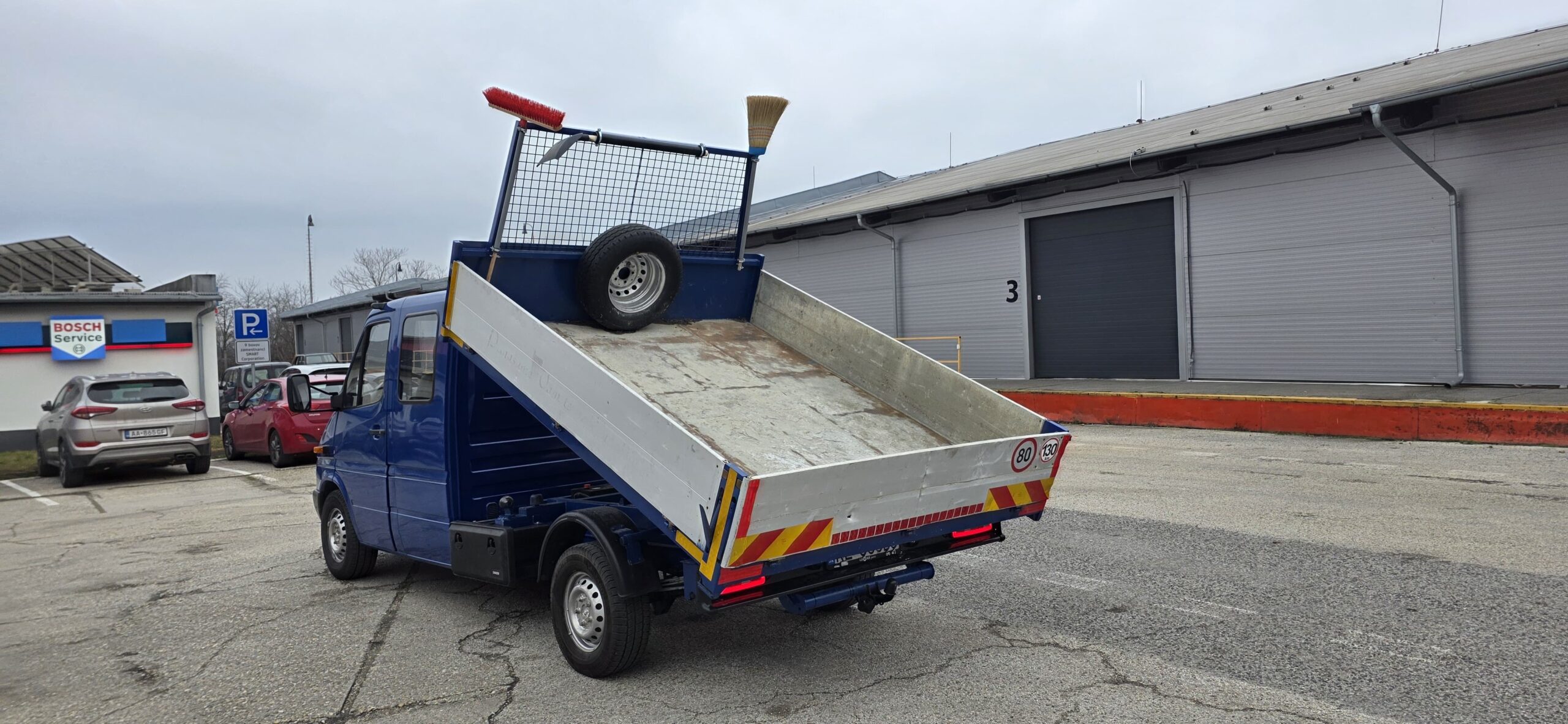 
								Mercedes-Benz 331 Sklapač full									