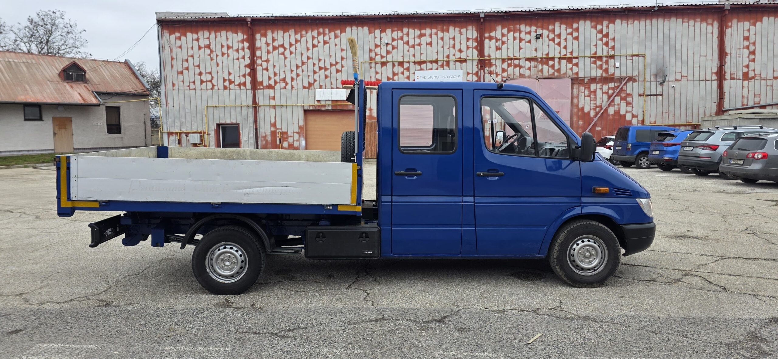 
								Mercedes-Benz 331 Sklapač full									