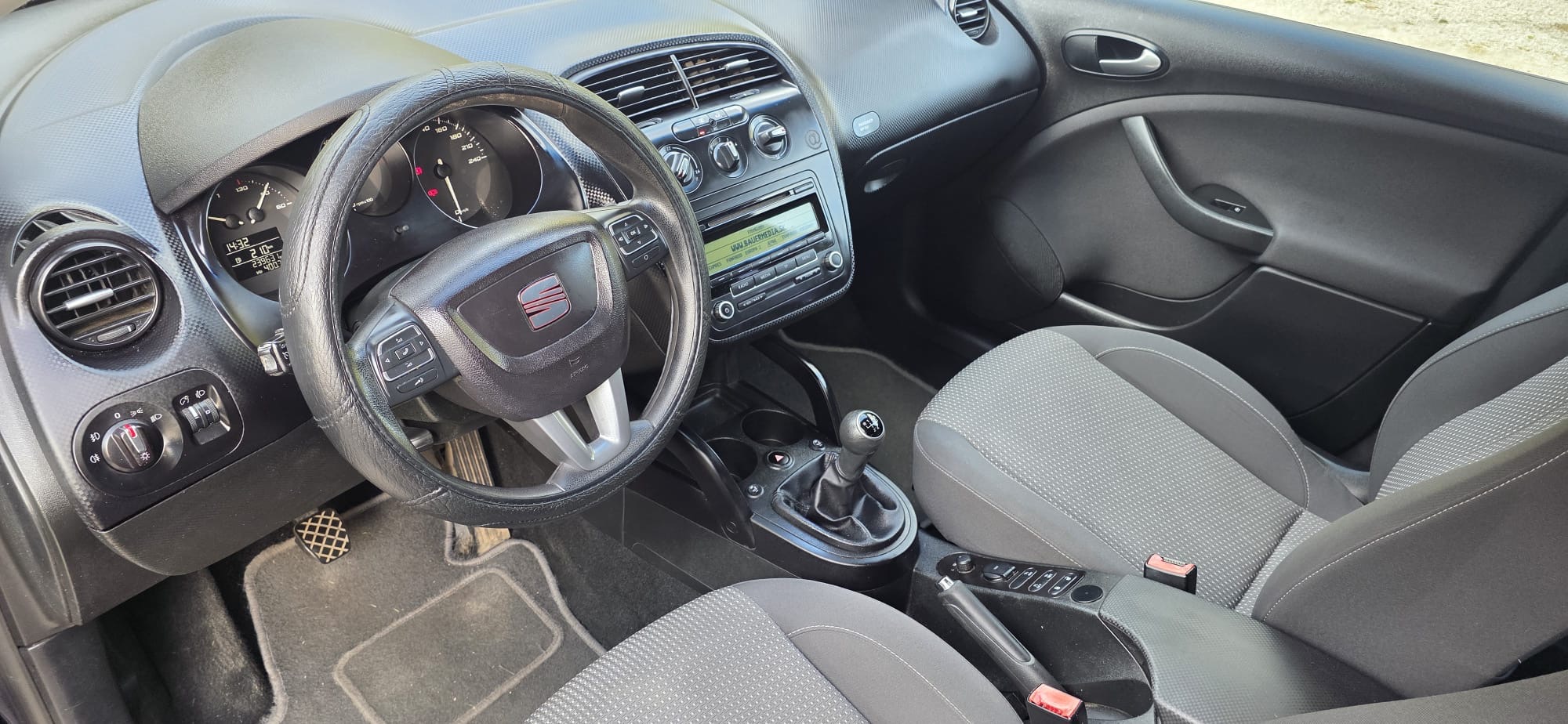 
								Seat Altea full									