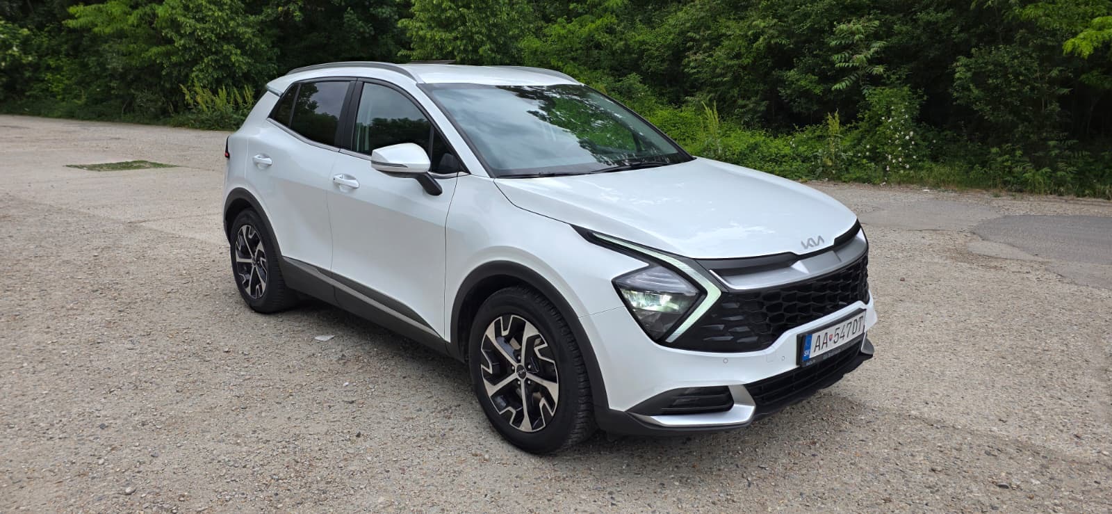 
								KIA SPORTAGE full									