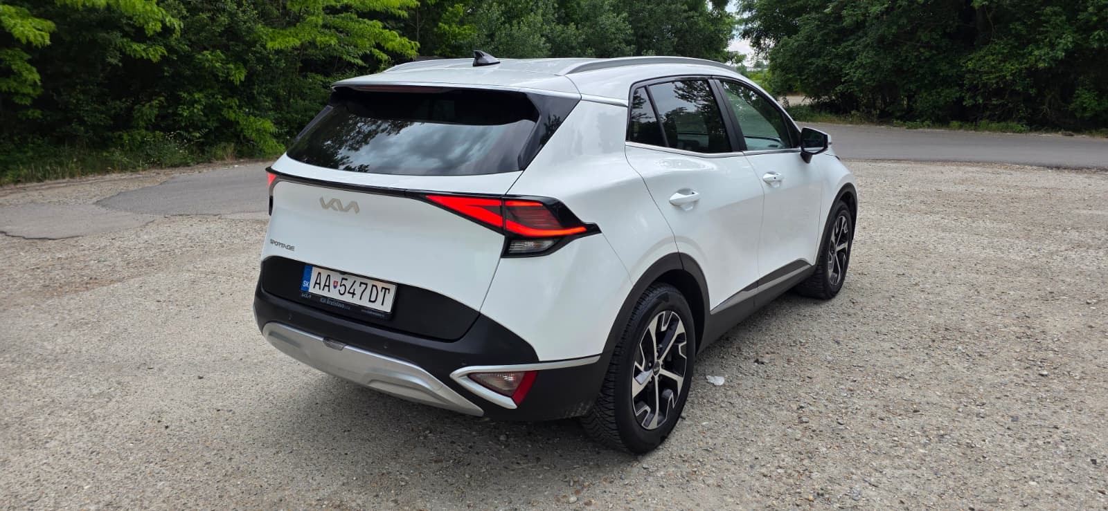 
								KIA SPORTAGE full									