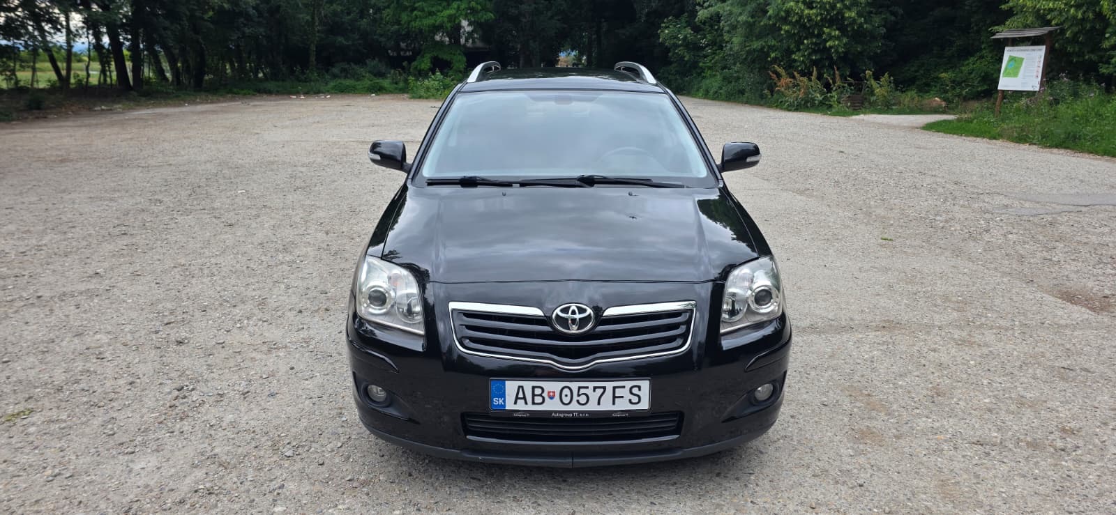 
								Toyota Avensis full									