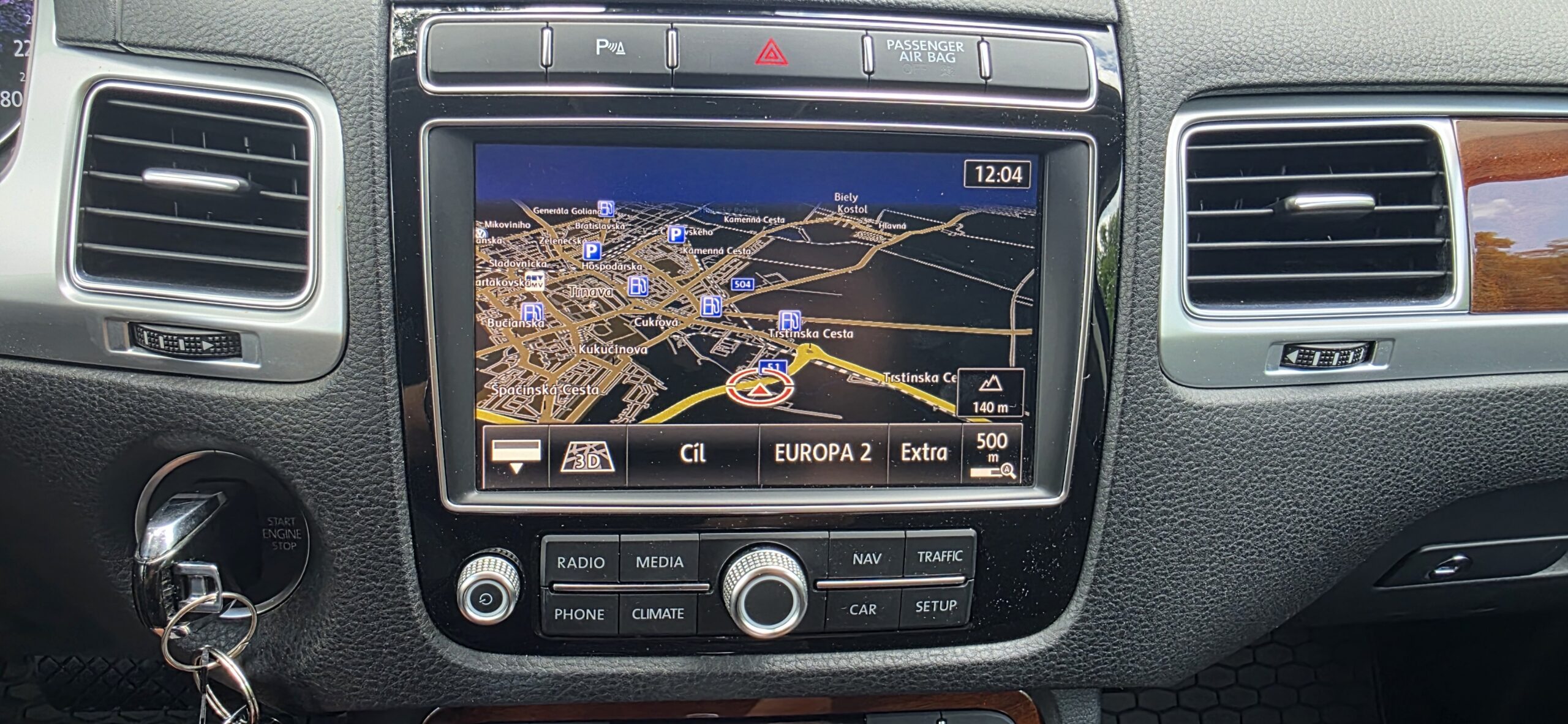 
								Volkswagen Touareg full									