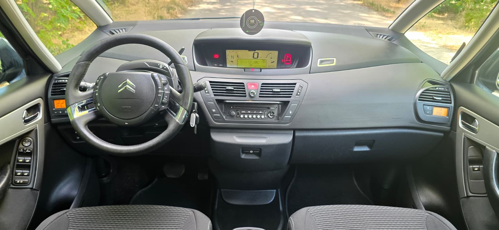 
								Citroën C4 Picasso Automat full									