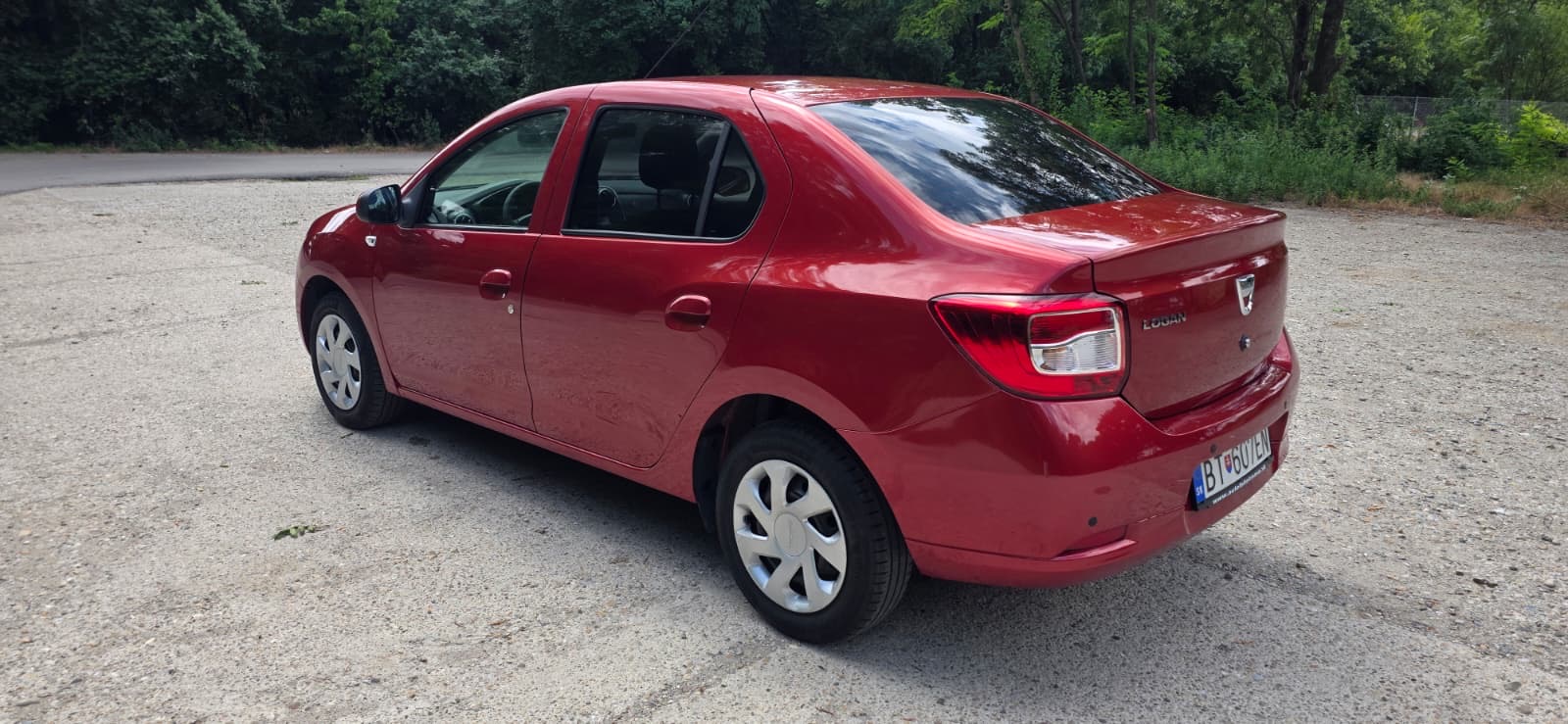 
								Dacia Logan full									