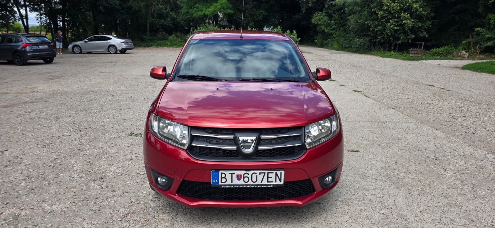 
								Dacia Logan full									