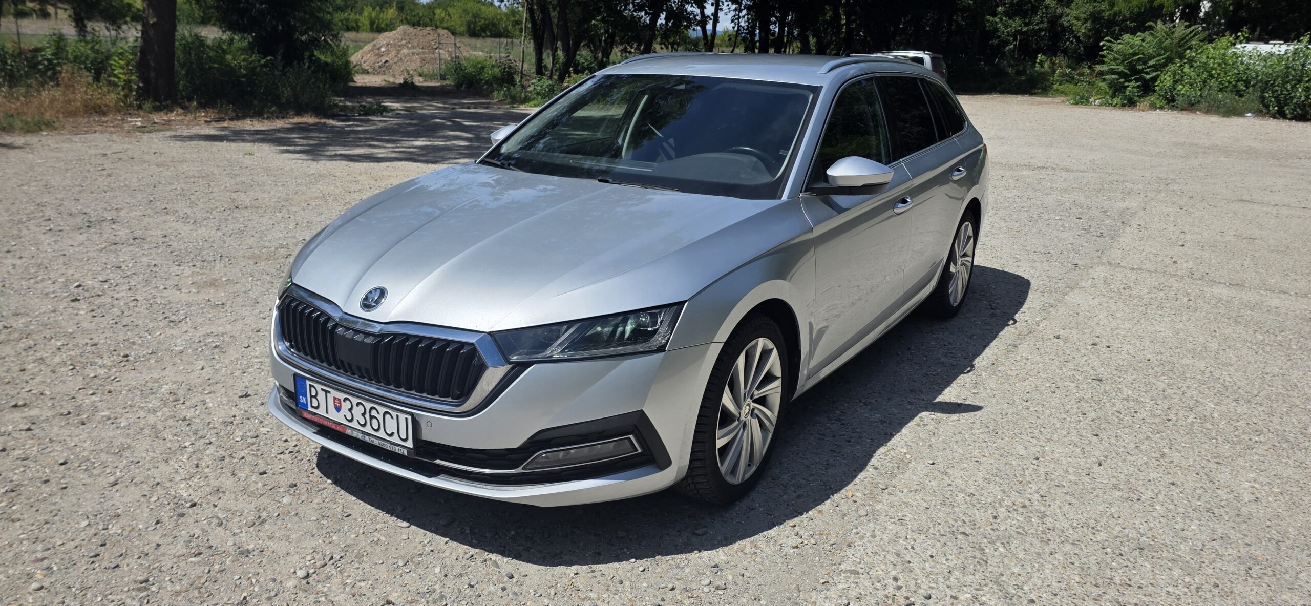 
								Škoda Octavia 2.0TDI full									