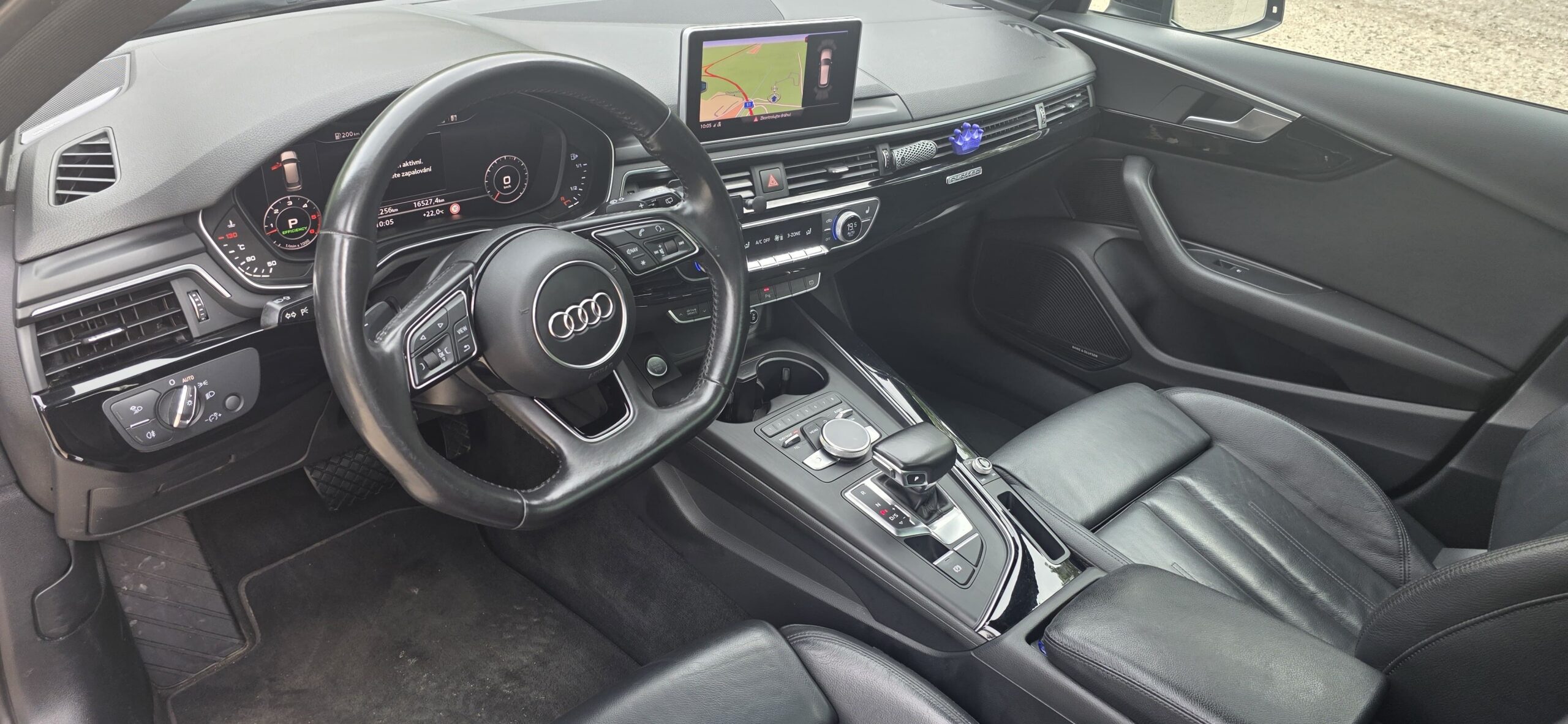 
								Audi A4 3.0TDI full									