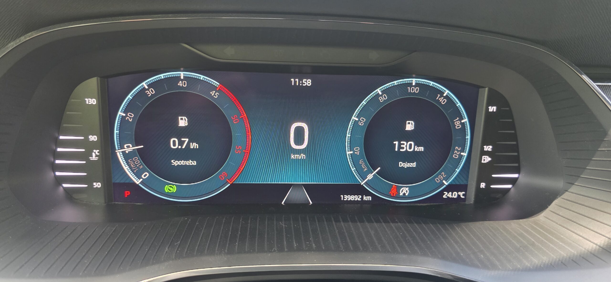 
								Škoda Octavia 2.0TDI full									