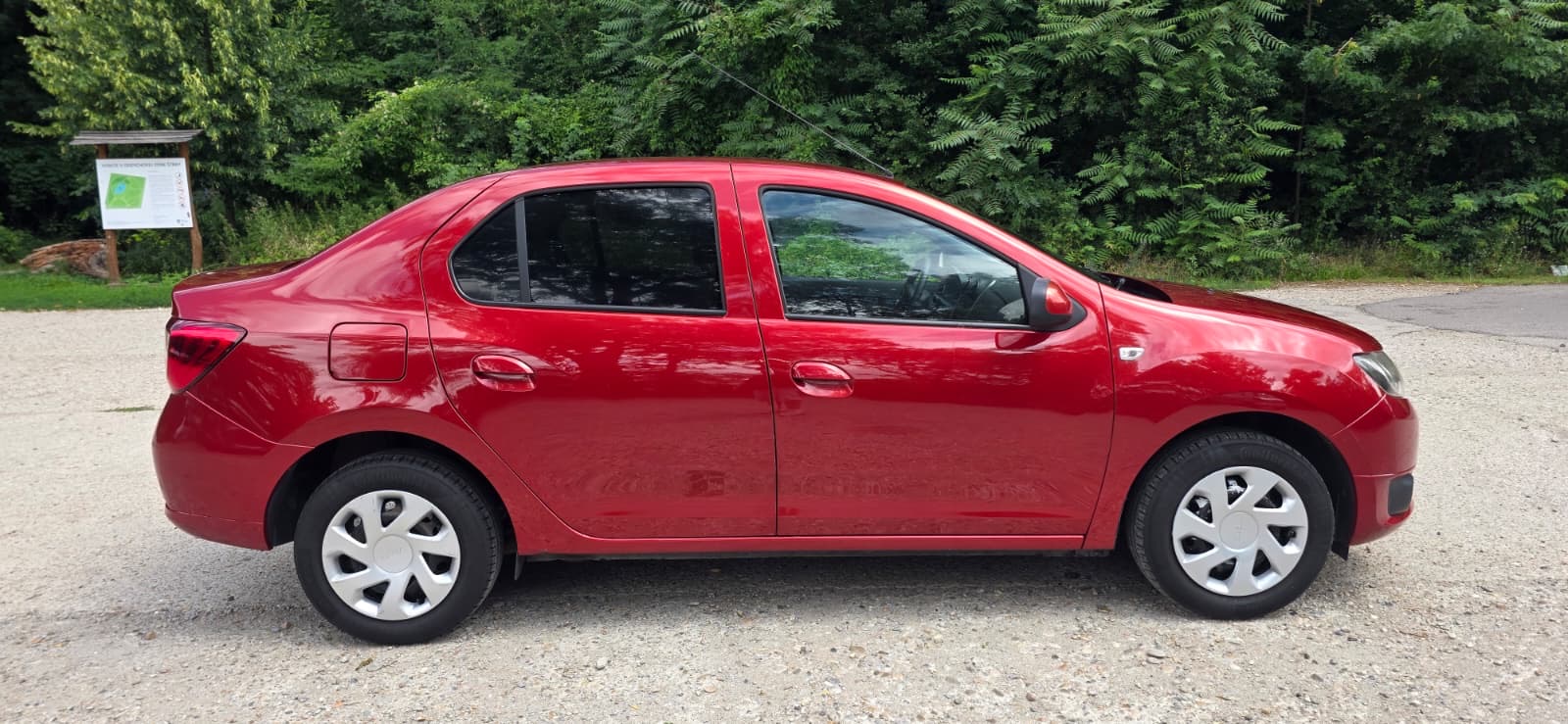 
								Dacia Logan full									