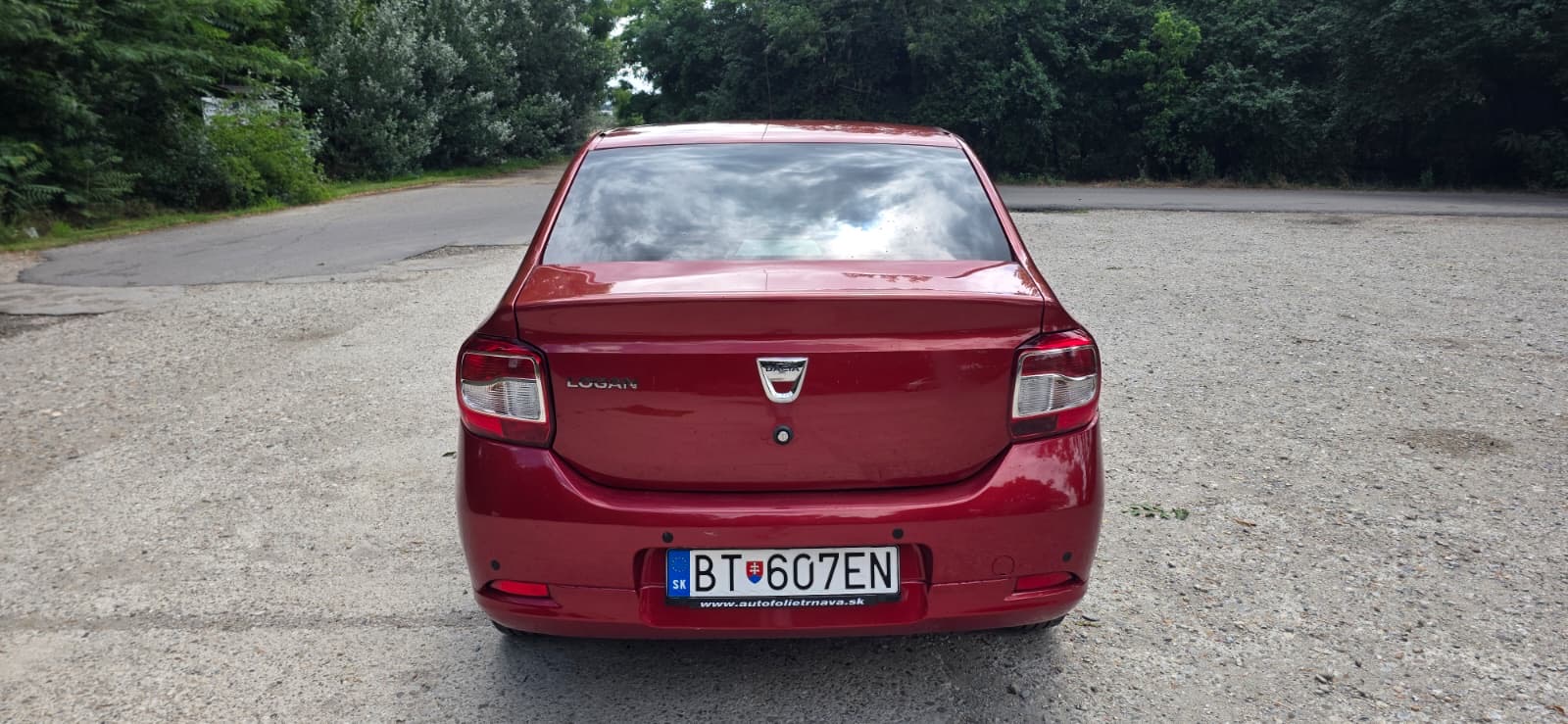 
								Dacia Logan full									