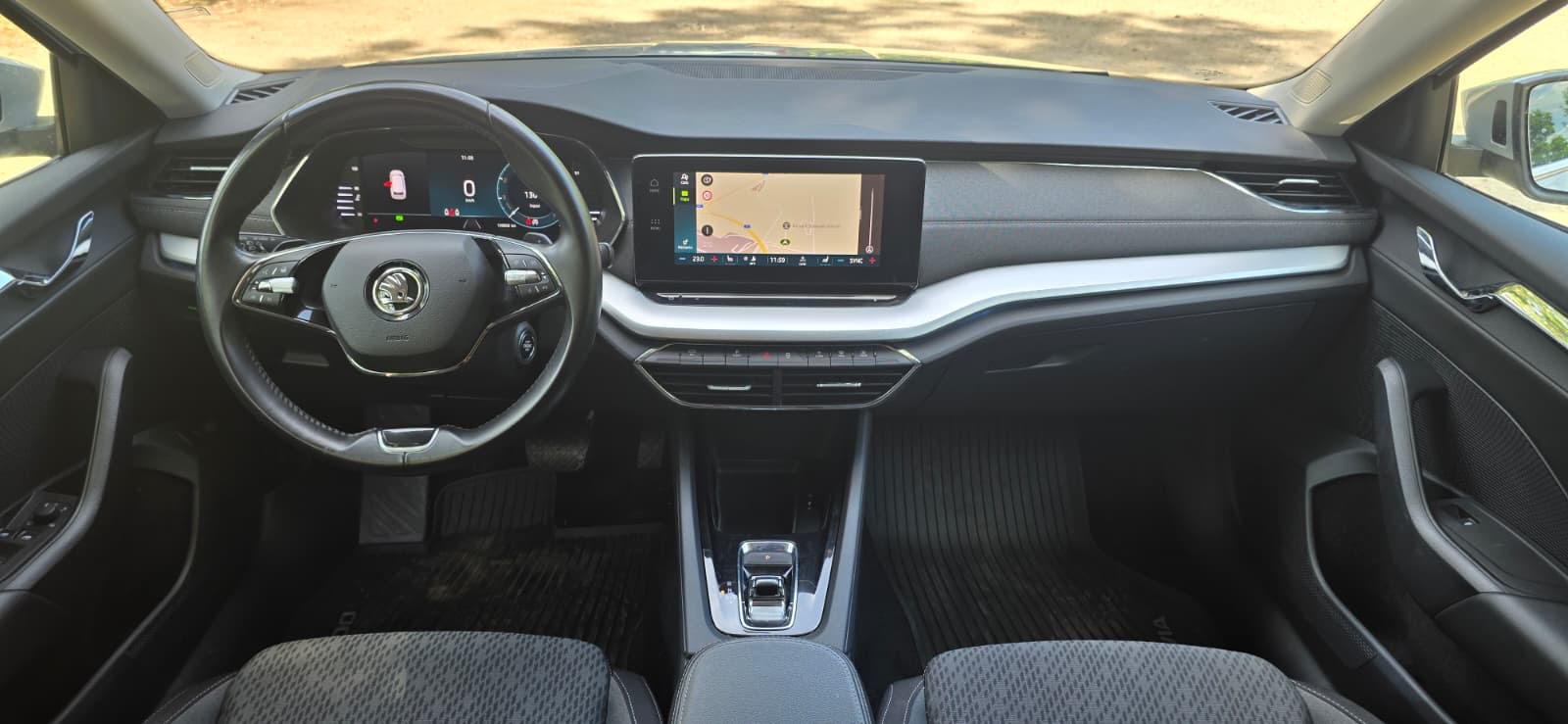 
								Škoda Octavia 2.0TDI full									