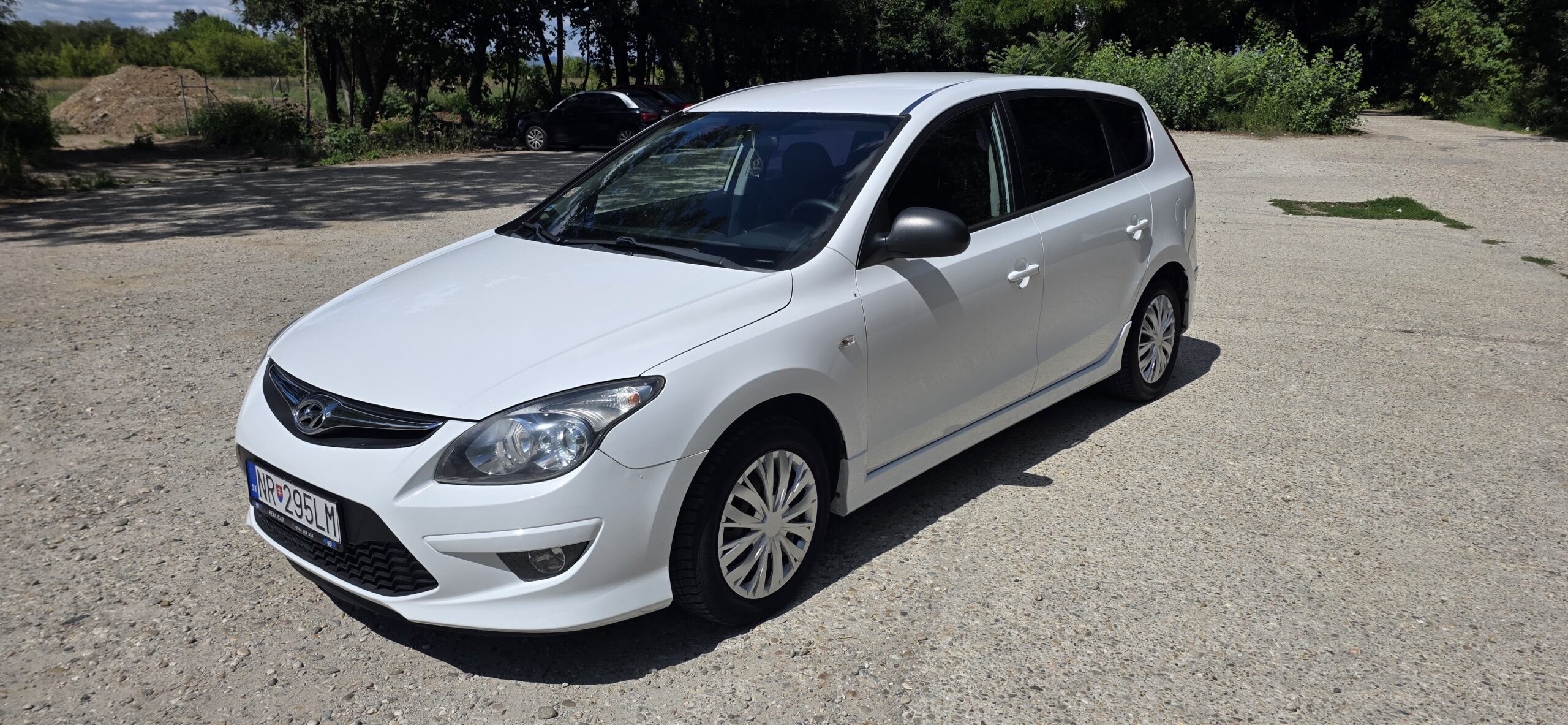 
								HYUNDAI I30 CW full									