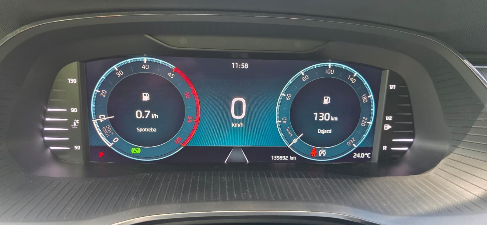 
								Škoda Octavia 2.0TDI full									