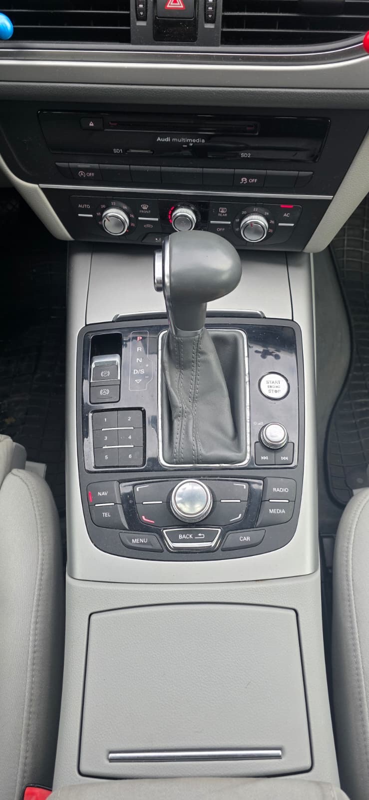 
								Audi A6 3.0 full									