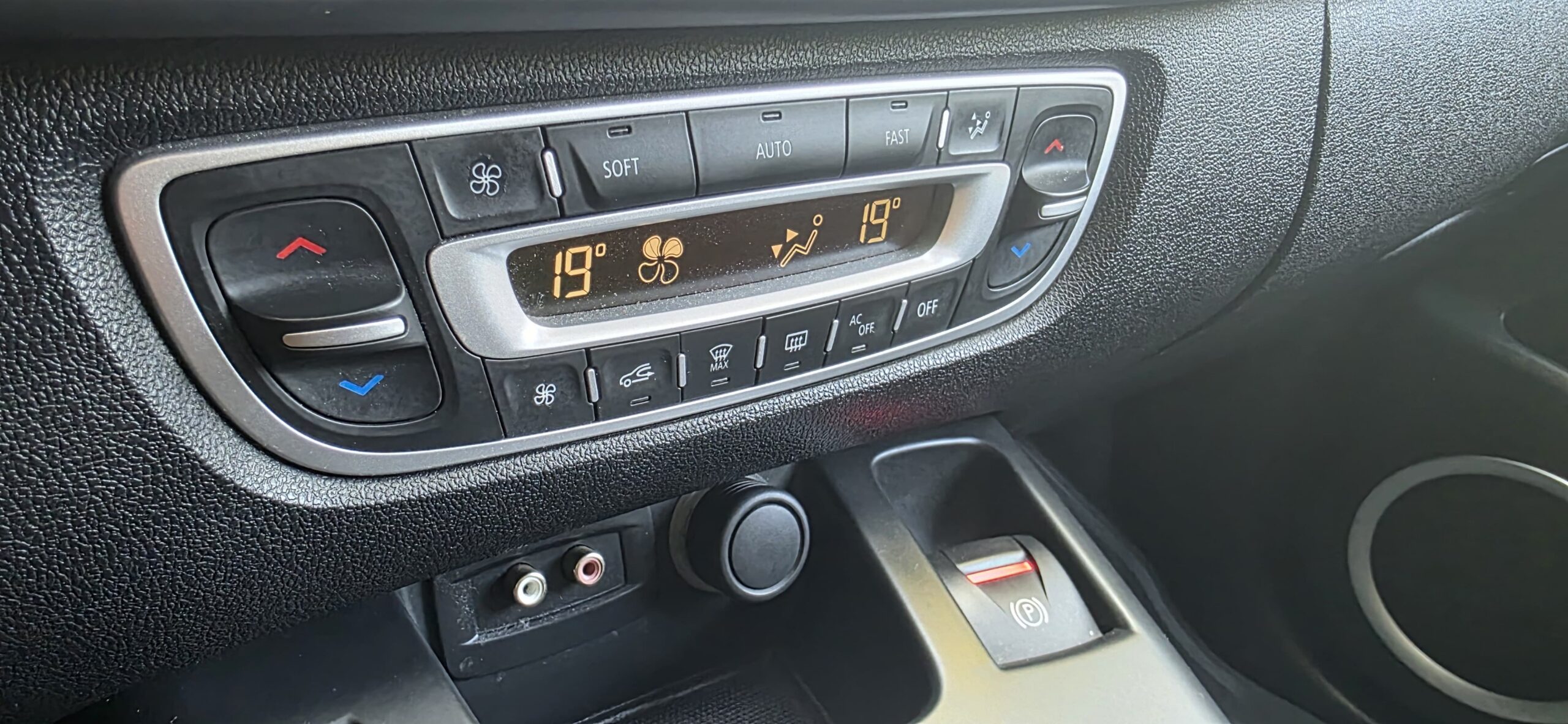 
								Renault Scenic full									
