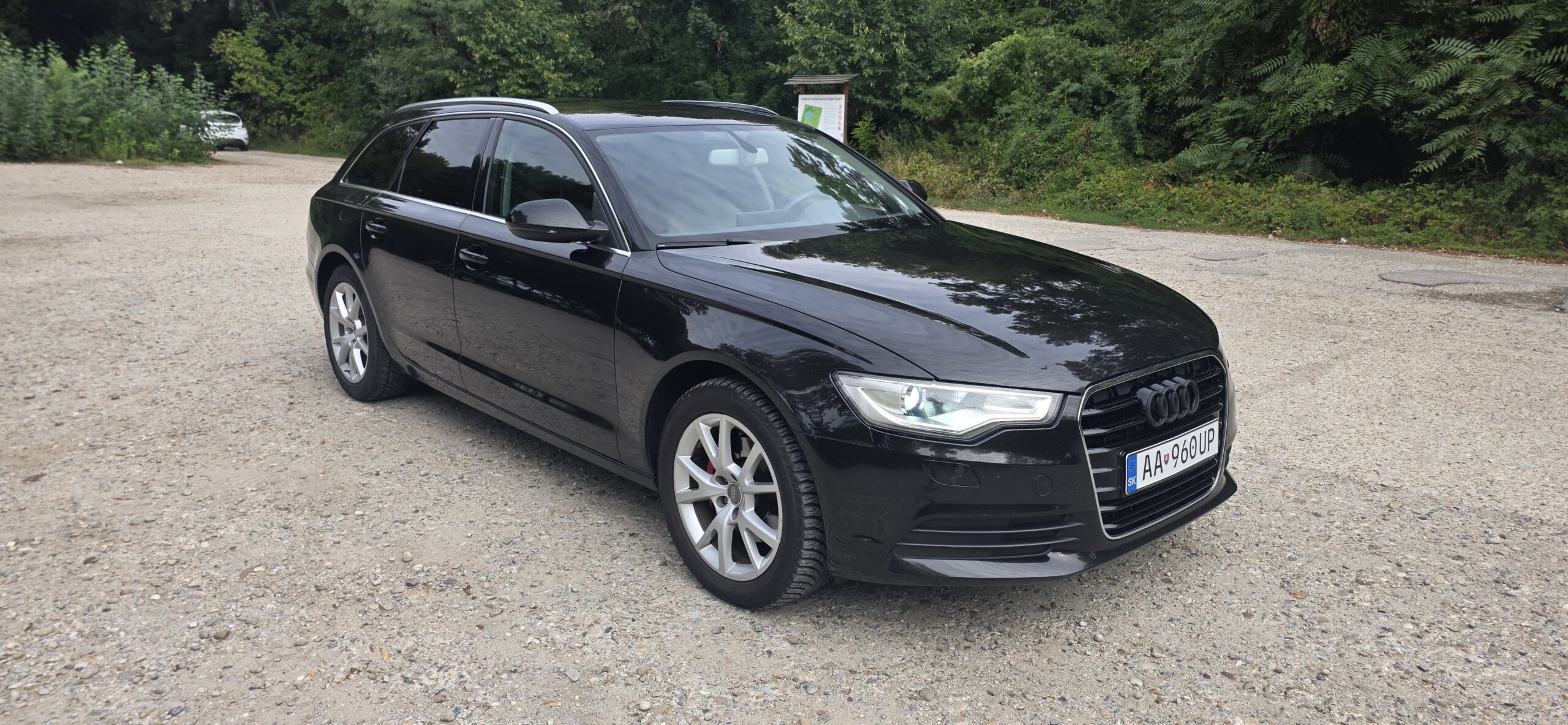 
								Audi A6 3.0 full									