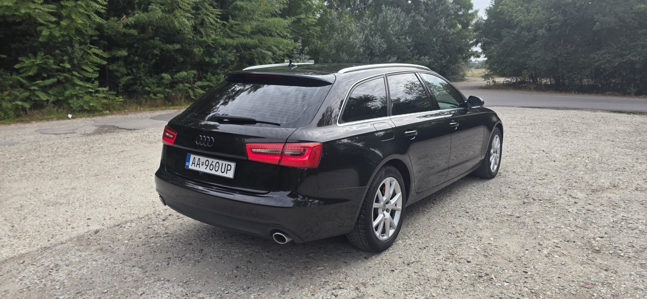 
								Audi A6 3.0 full									
