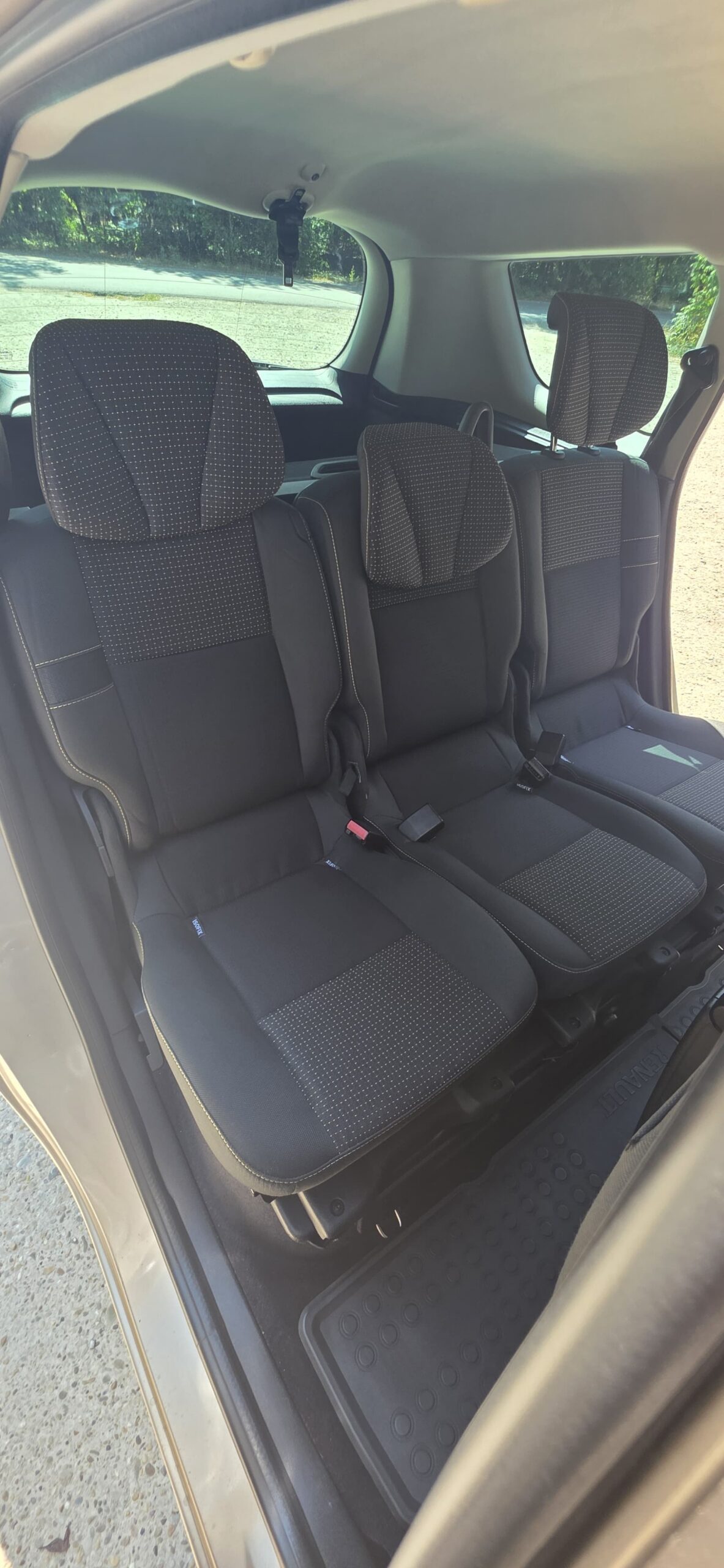 
								Renault Scenic full									