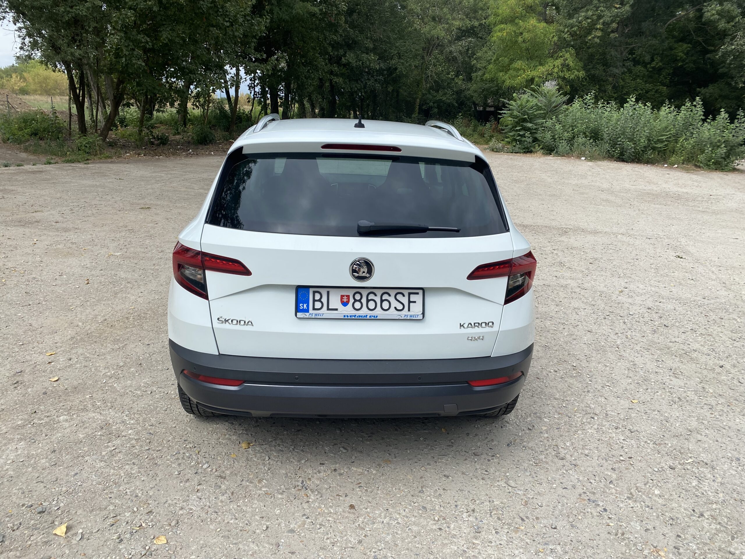 
								Škoda Karoq full									