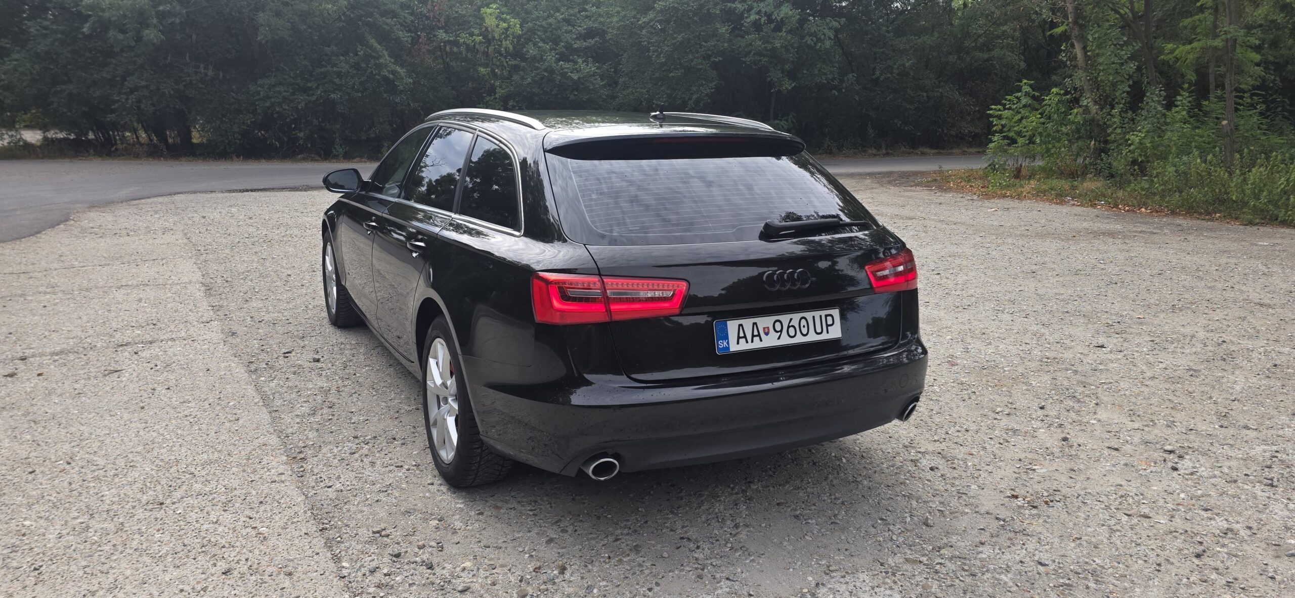 
								Audi A6 3.0 full									