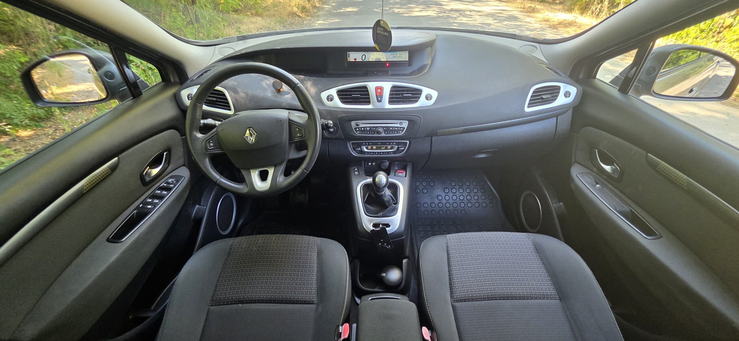 
								Renault Scenic full									