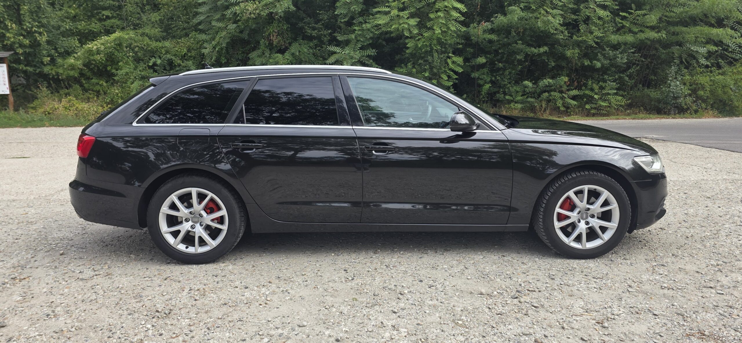 
								Audi A6 3.0 full									