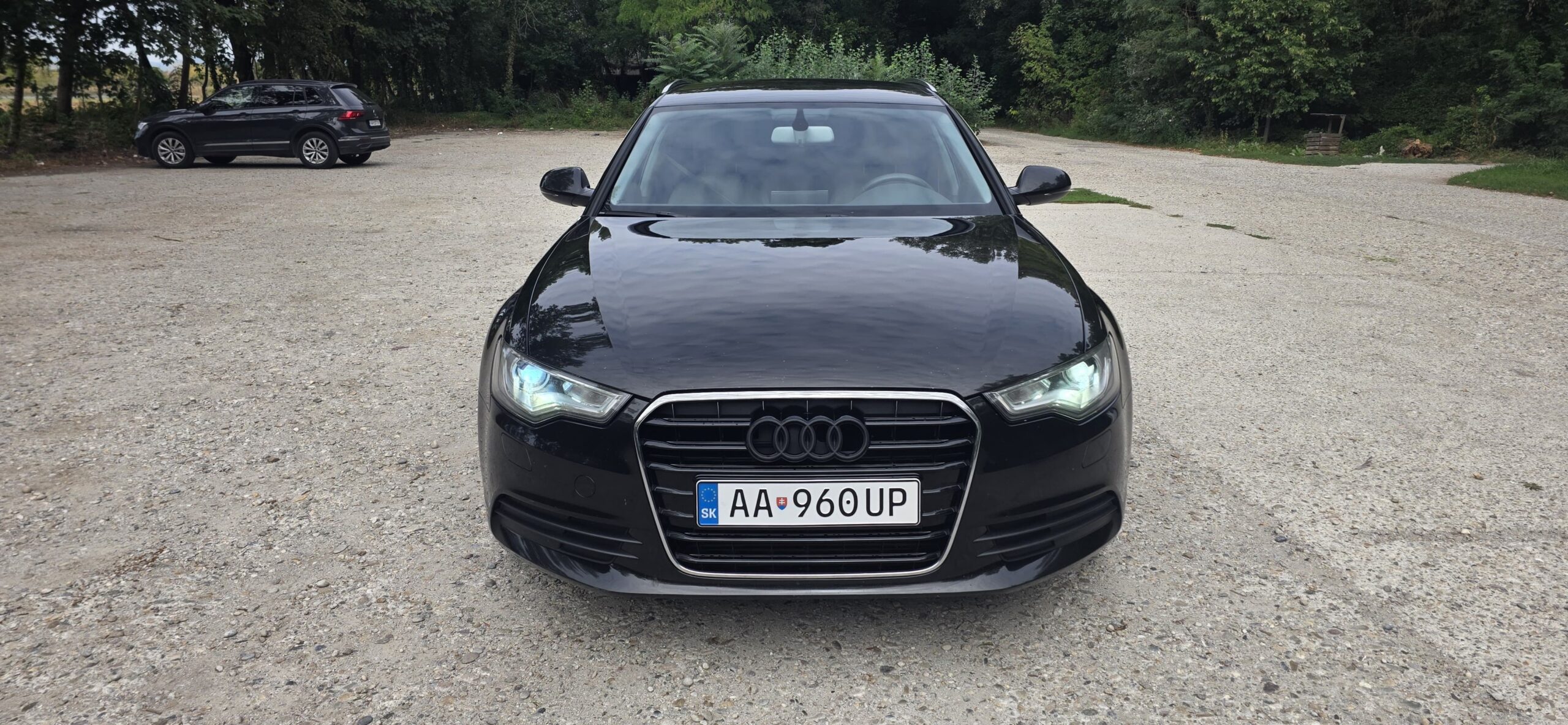 
								Audi A6 3.0 full									