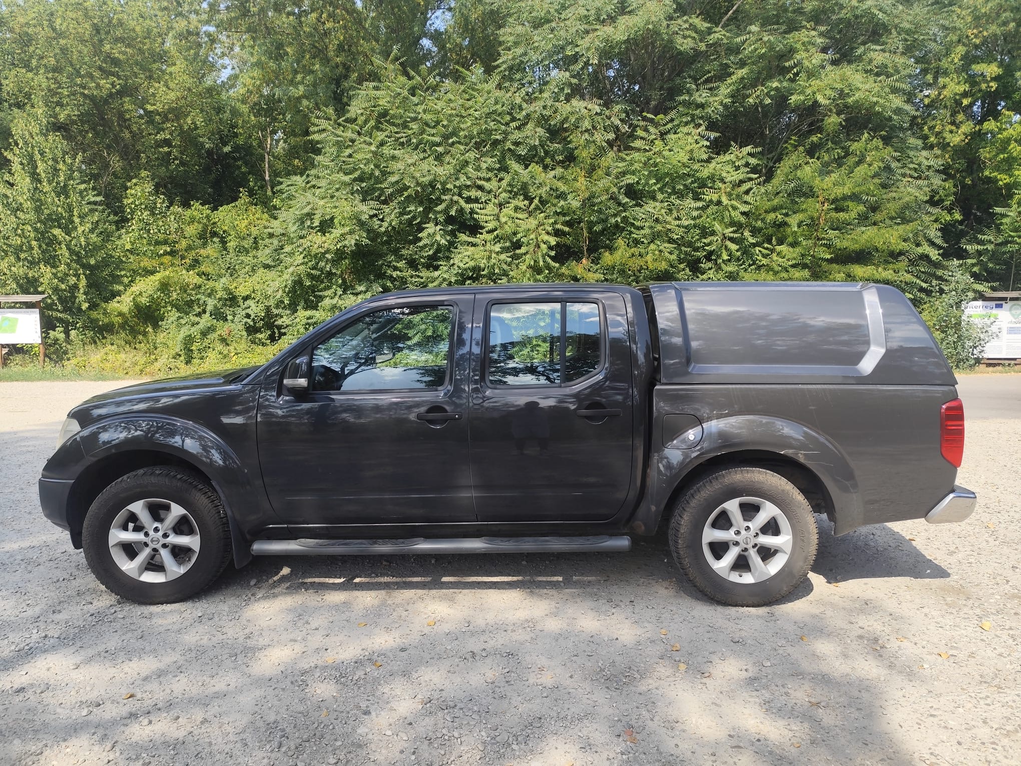 
								Nissan Navara full									