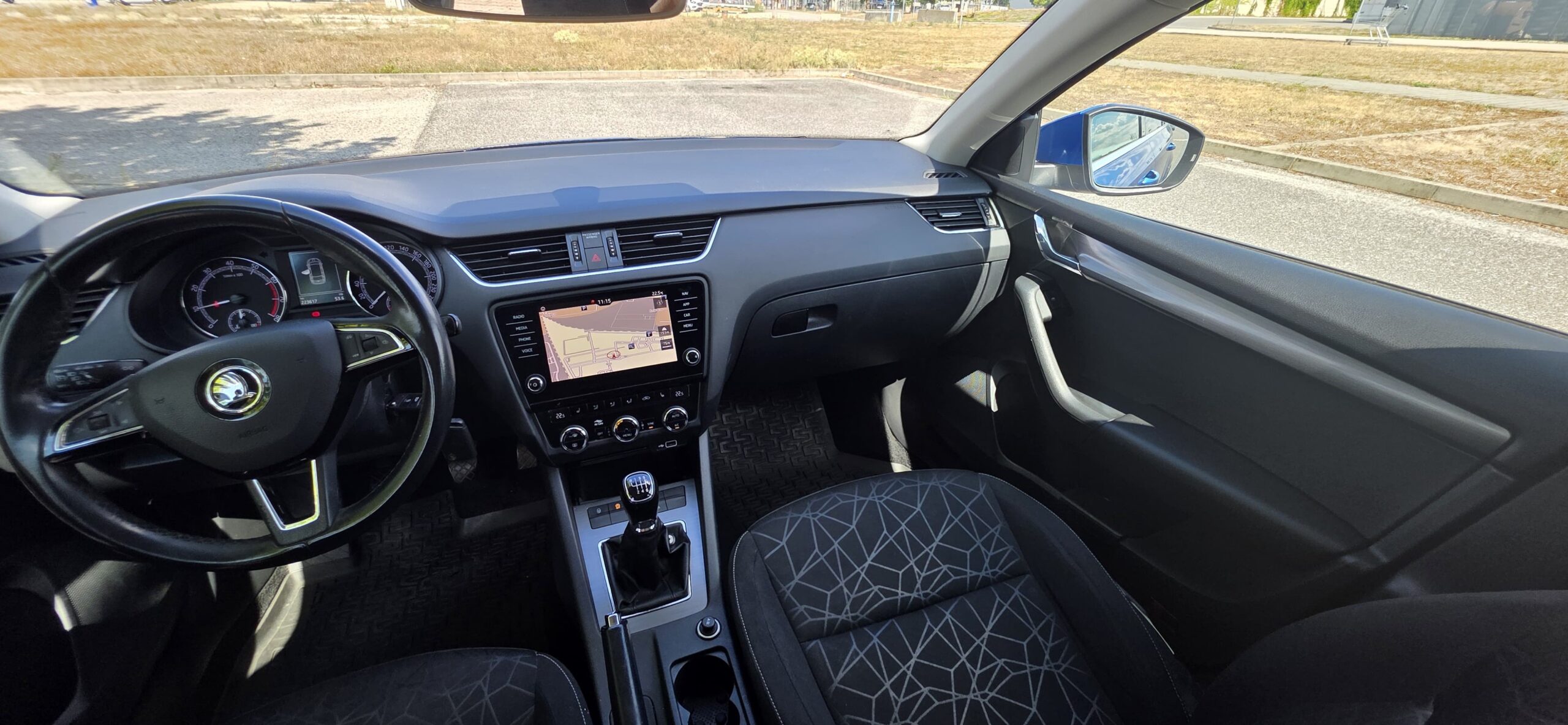 
								Škoda Octavia full									