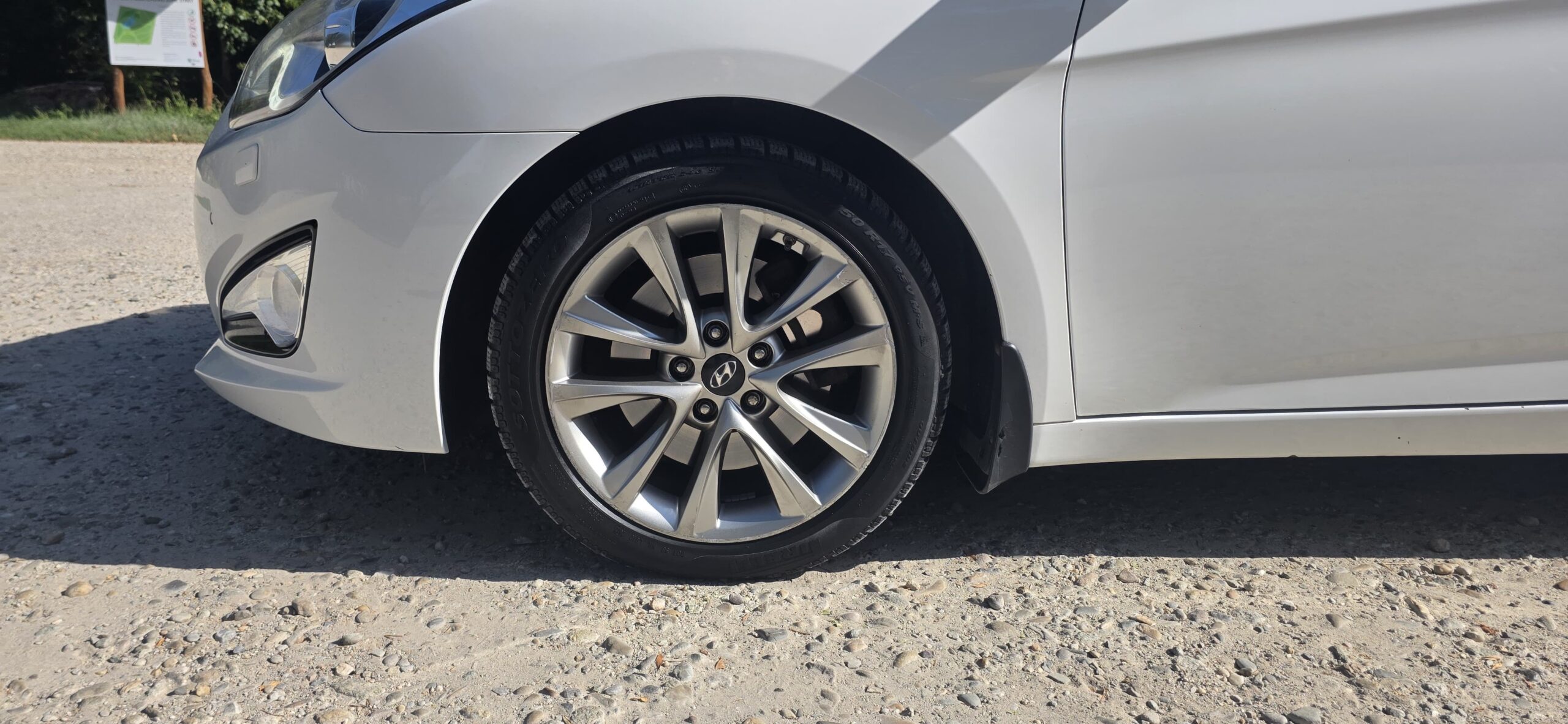 
								Hyundai i40 full									