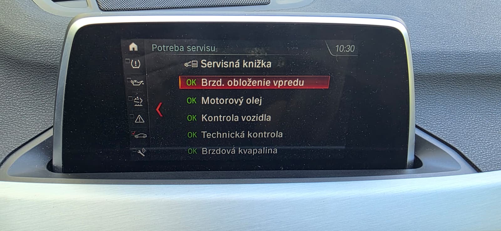 
								BMW X1 full									