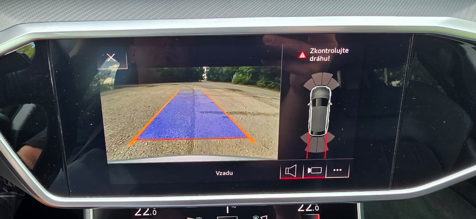 
								Audi A6 Avant 150kw quattro full									