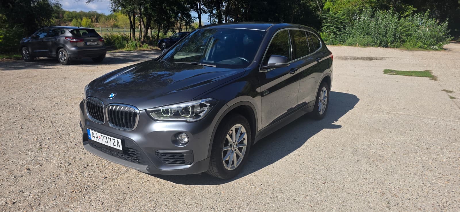 
								BMW X1 full									