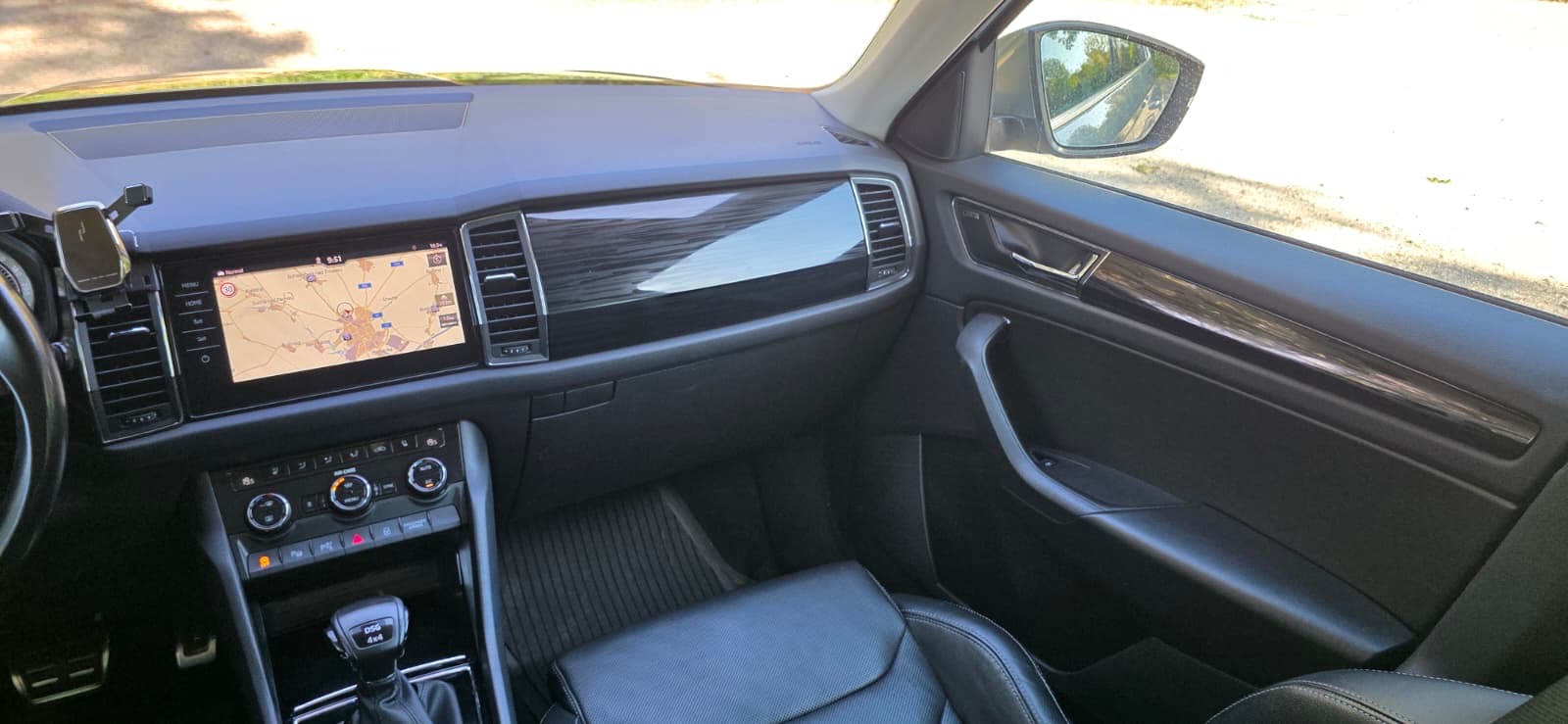 
								Škoda Kodiaq 2,0TDI 4×4 140kw full									
