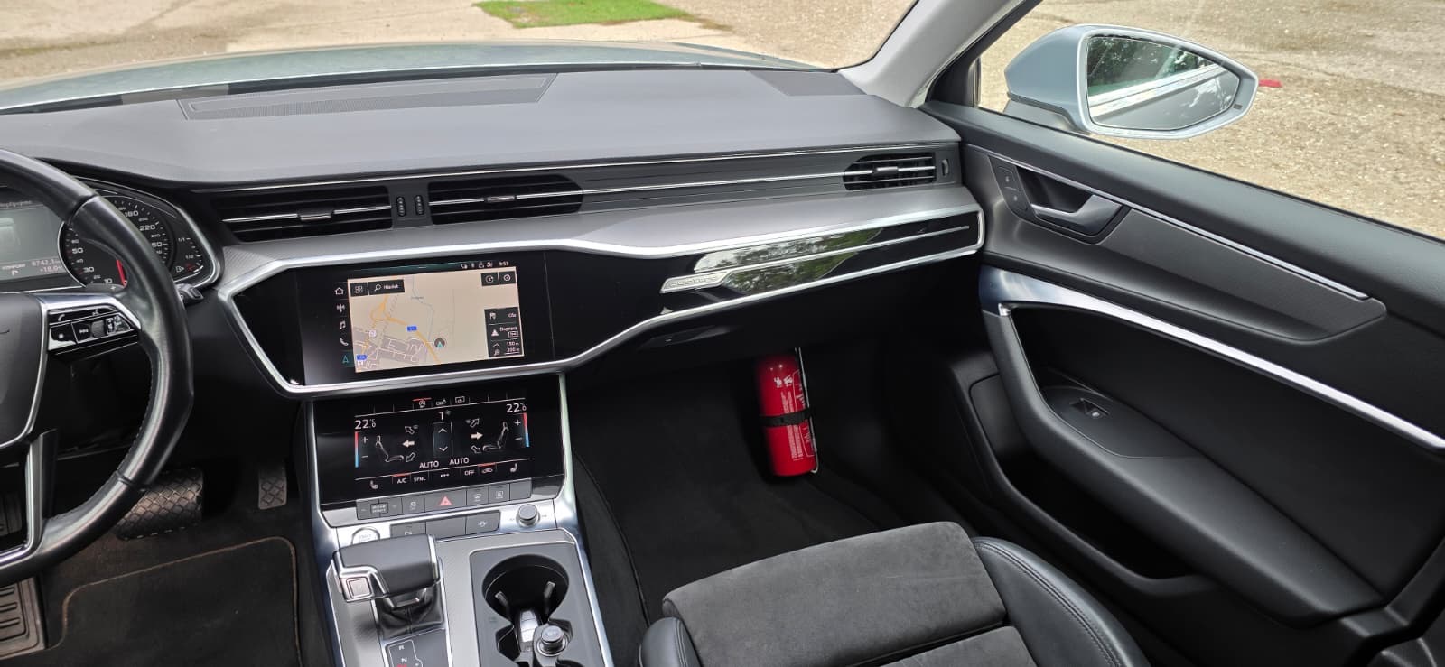 
								Audi A6 Avant 150kw quattro full									