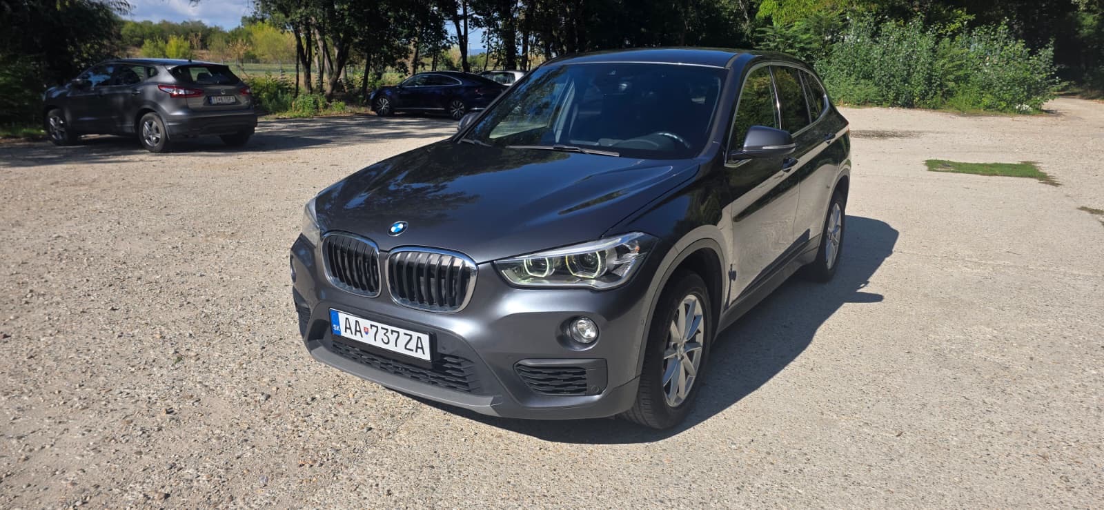 
								BMW X1 full									
