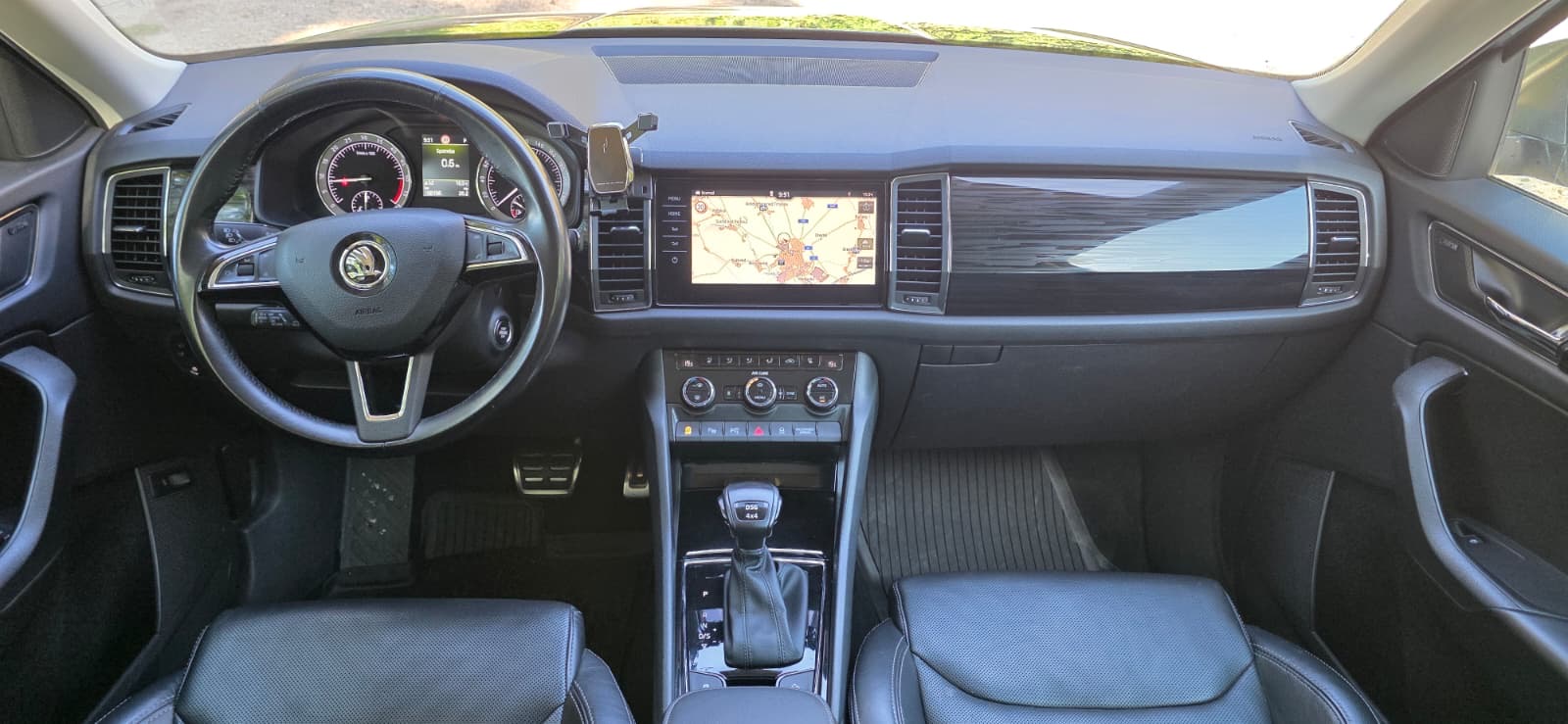 
								Škoda Kodiaq 2,0TDI 4×4 140kw full									