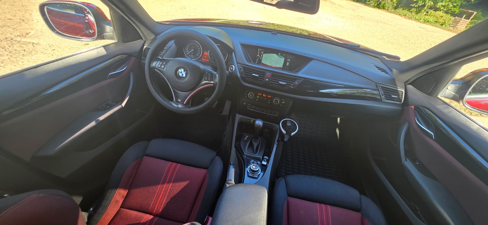 
								BMW X1 4×4 full									