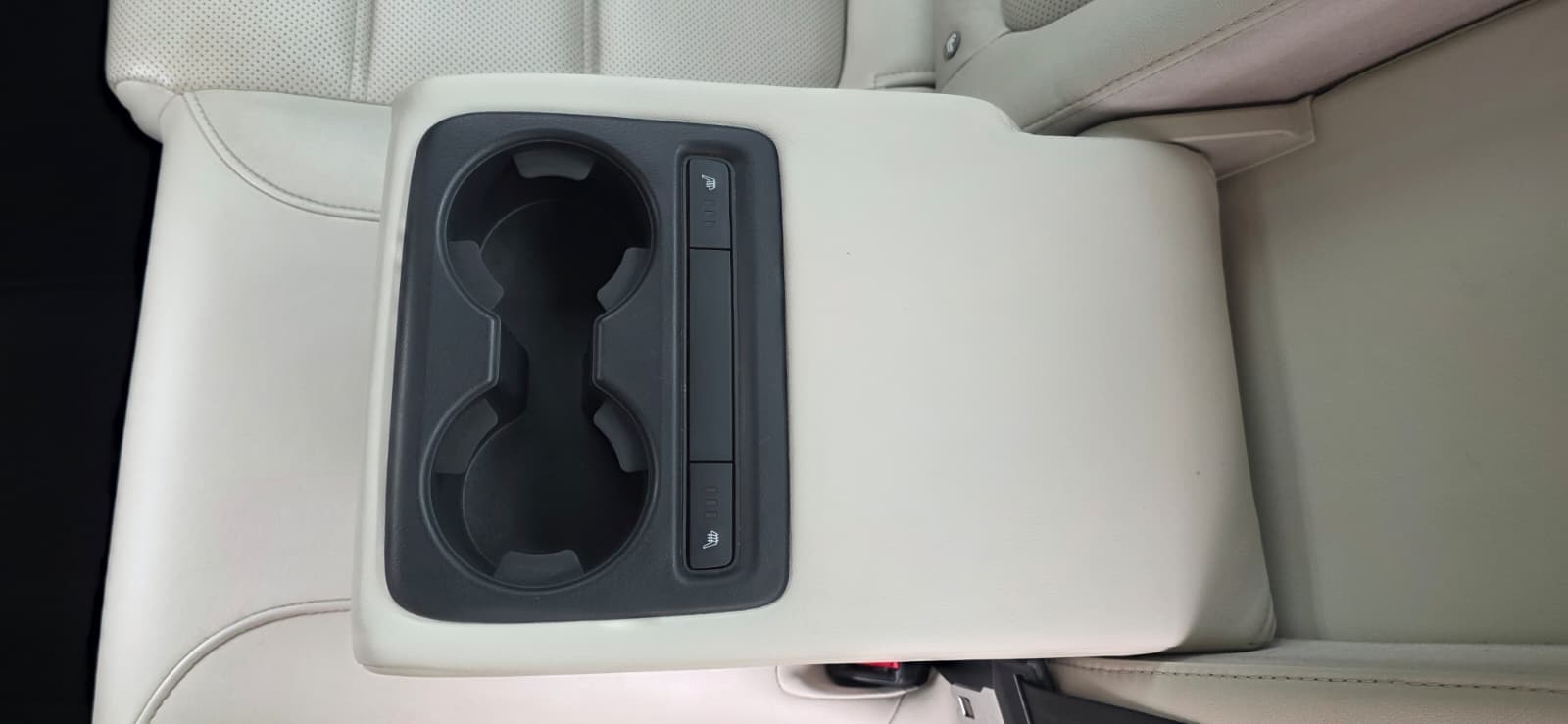 
								Mazda 6 full									