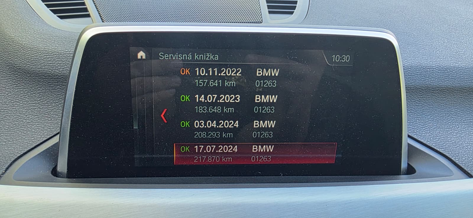 
								BMW X1 full									