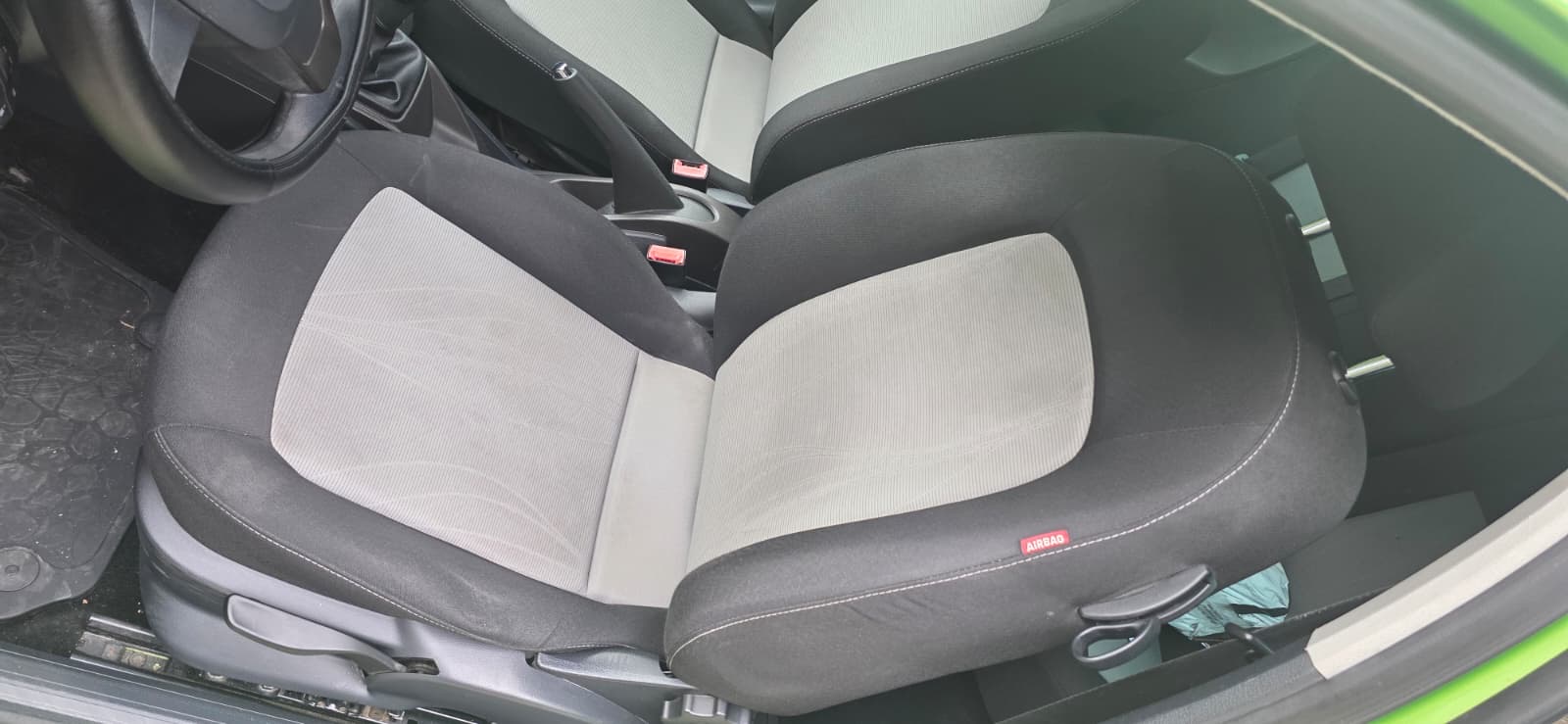 
								Seat Ibiza full									
