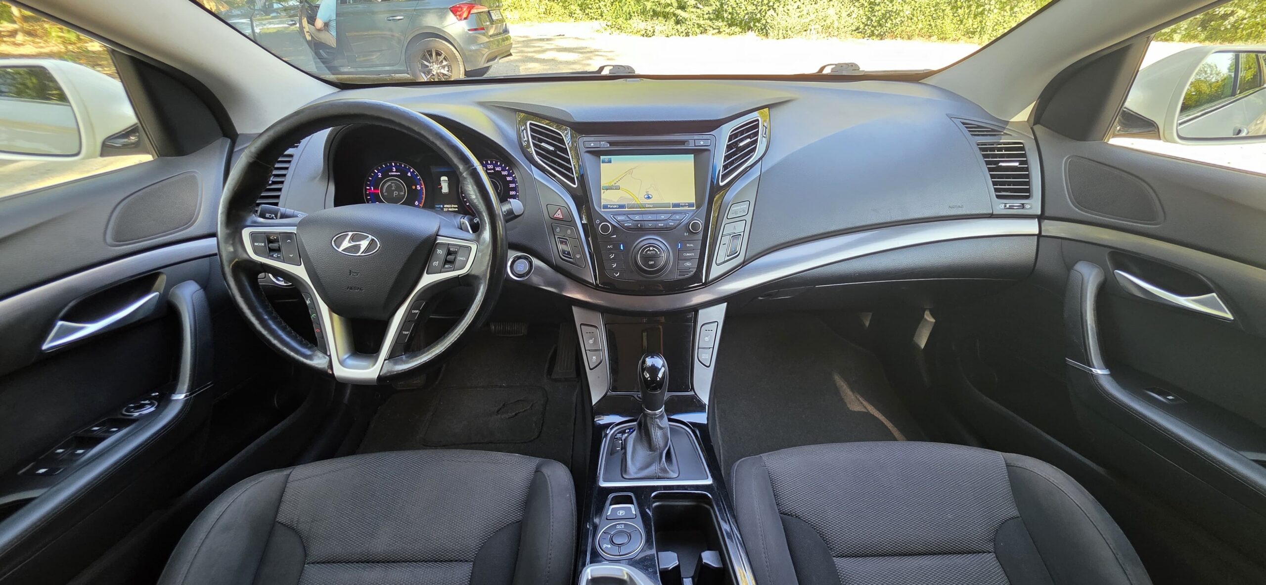 
								Hyundai i40 full									