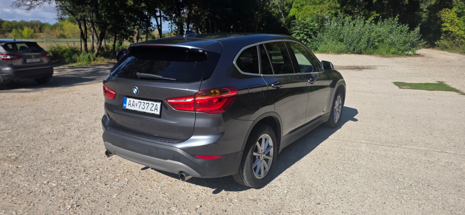 
								BMW X1 full									
