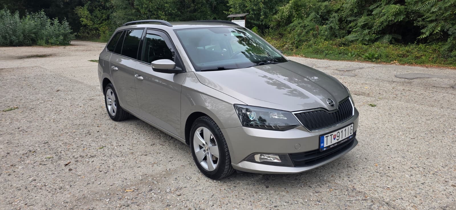 
								Škoda Fabia 1,2TSI full									