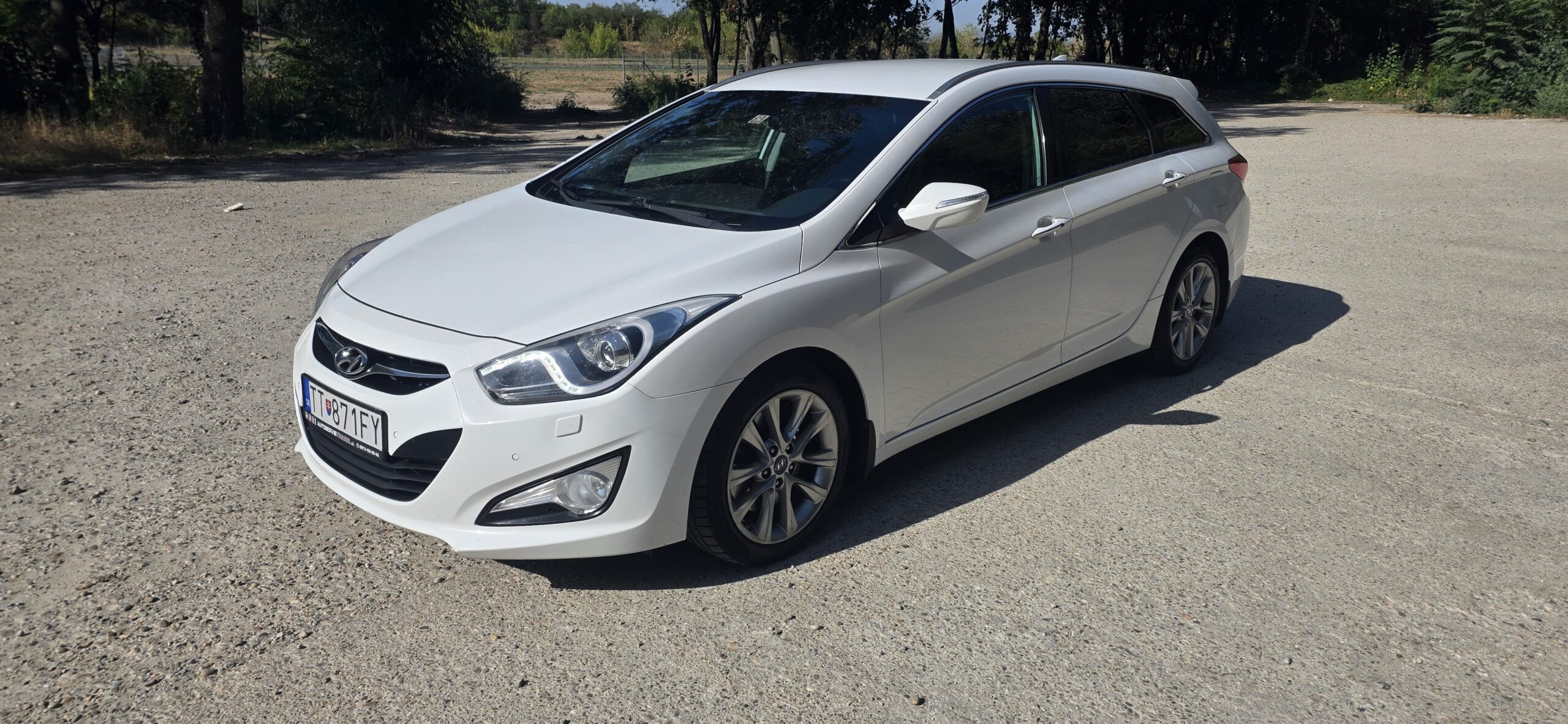 
								Hyundai i40 full									