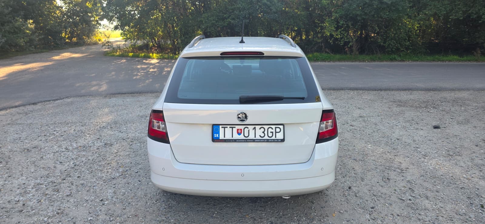 
								Škoda Fabia full									
