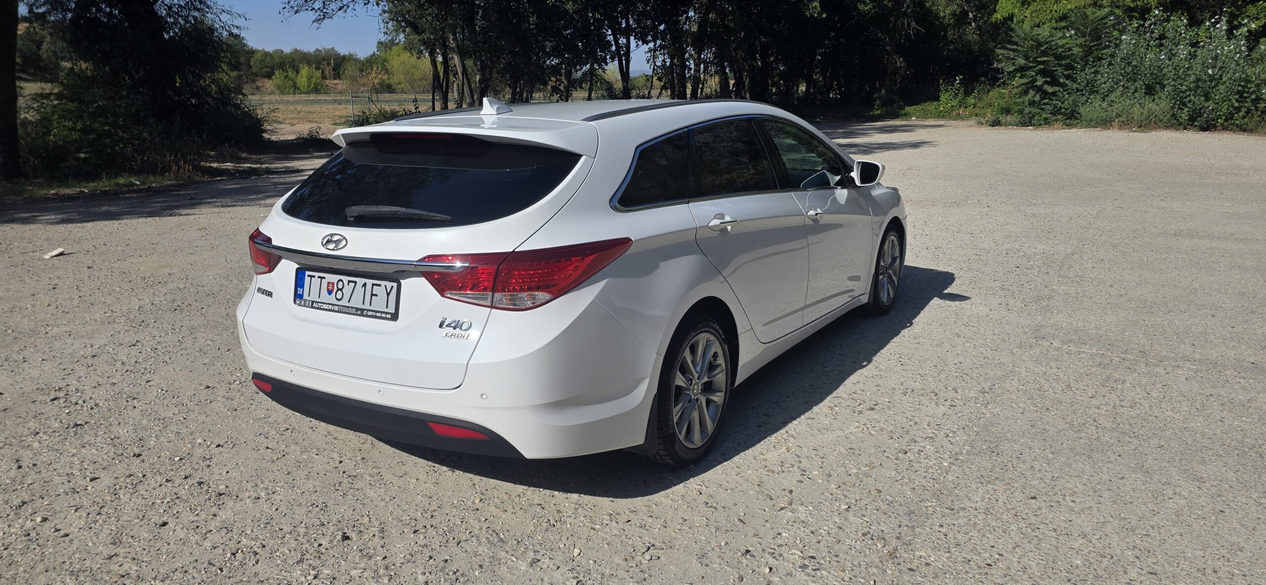 
								Hyundai i40 full									