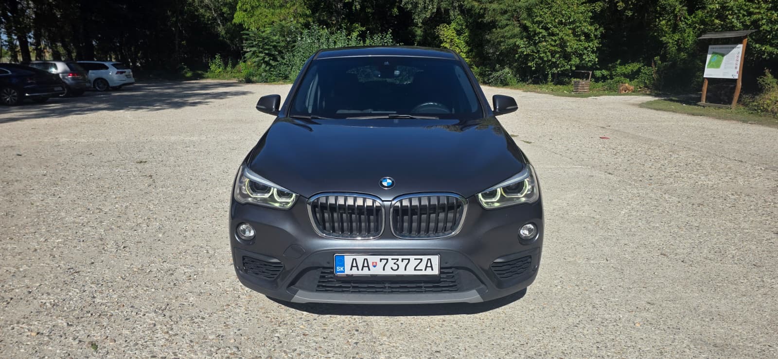 
								BMW X1 full									