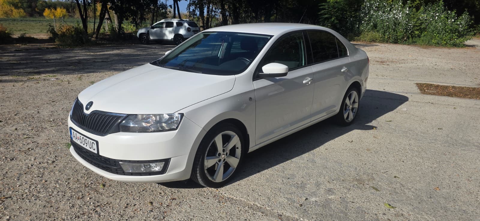 
								Škoda Rapid 1,4TSI Automat full									